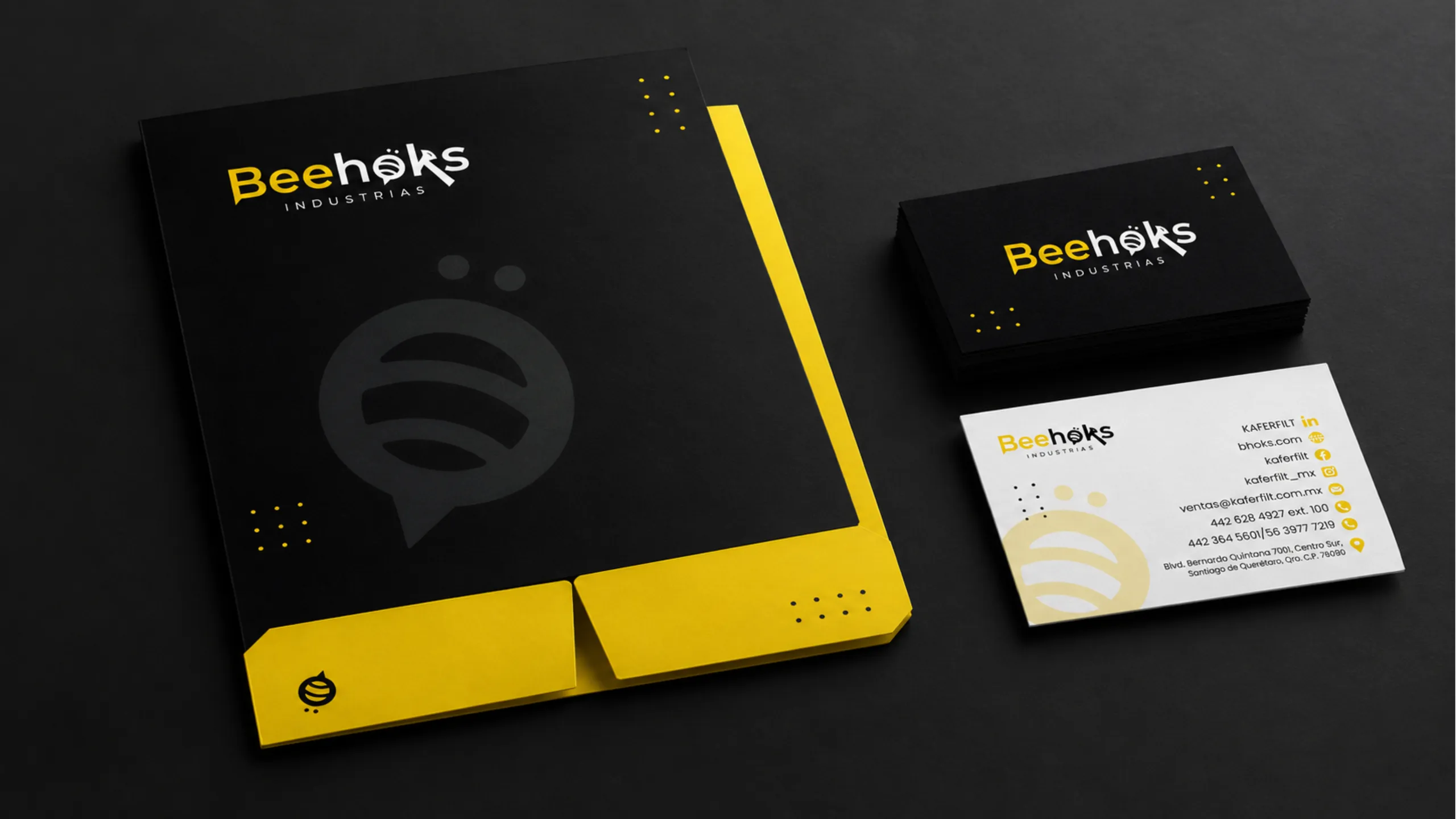 Carpeta y tarjetas de presentación de BeeHoks Industrias