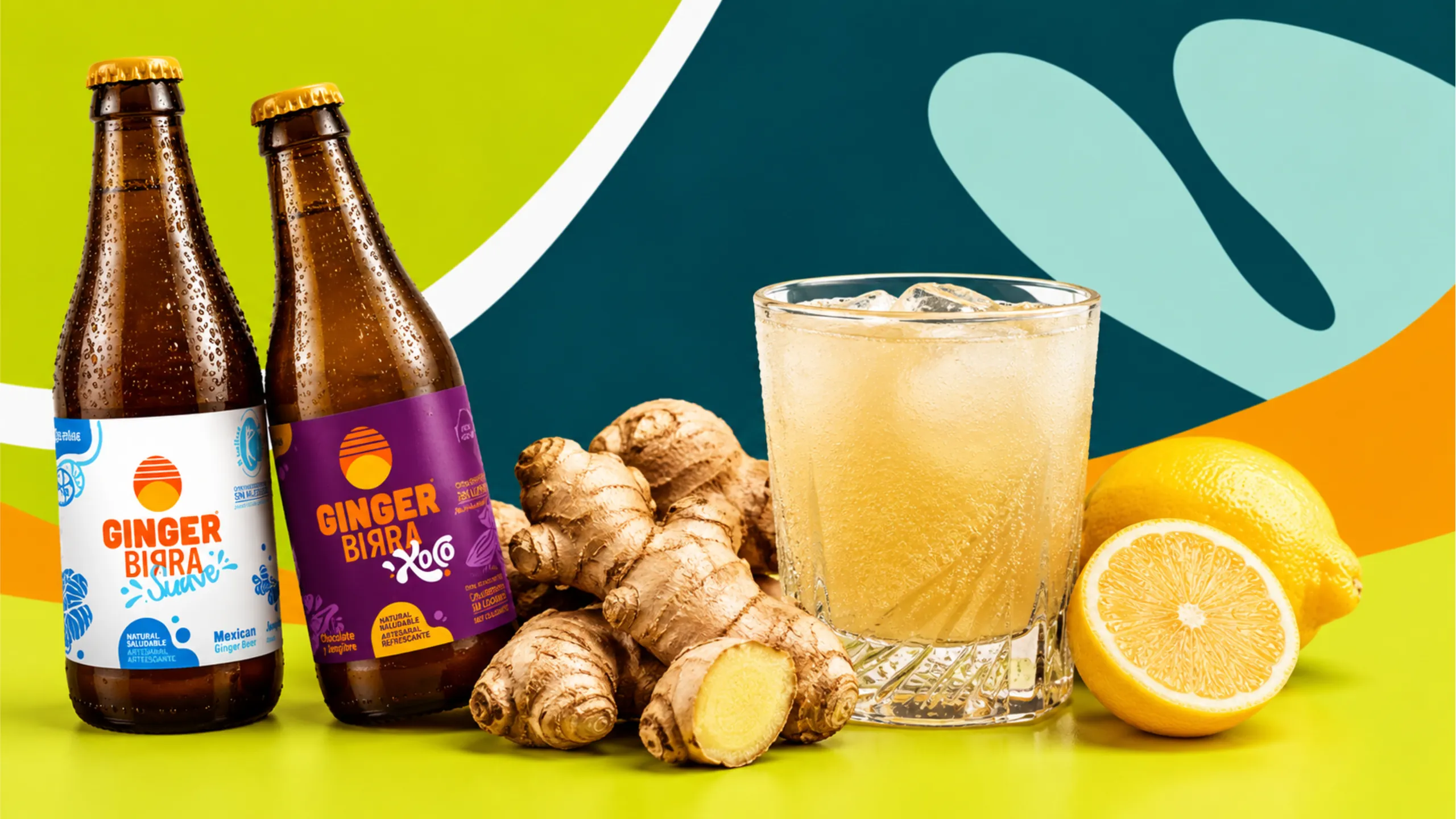 Botellas de Ginger Birra junto a jengibre y limón